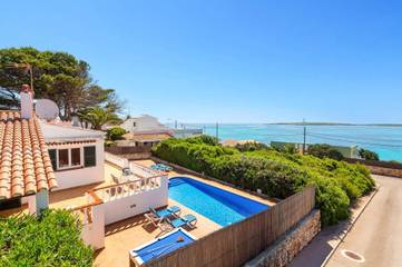 Villa in Sant Lluís, Menorcas Küste für 5 