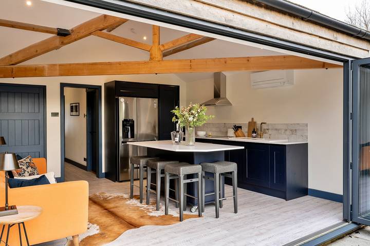 Villa pour 6 personnes, avec Jacuzzi ainsi que Terrasse et Jardin dans Cotswolds