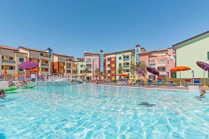 Appartement de vacances pour 7 personnes, avec piscine et balcon - 1