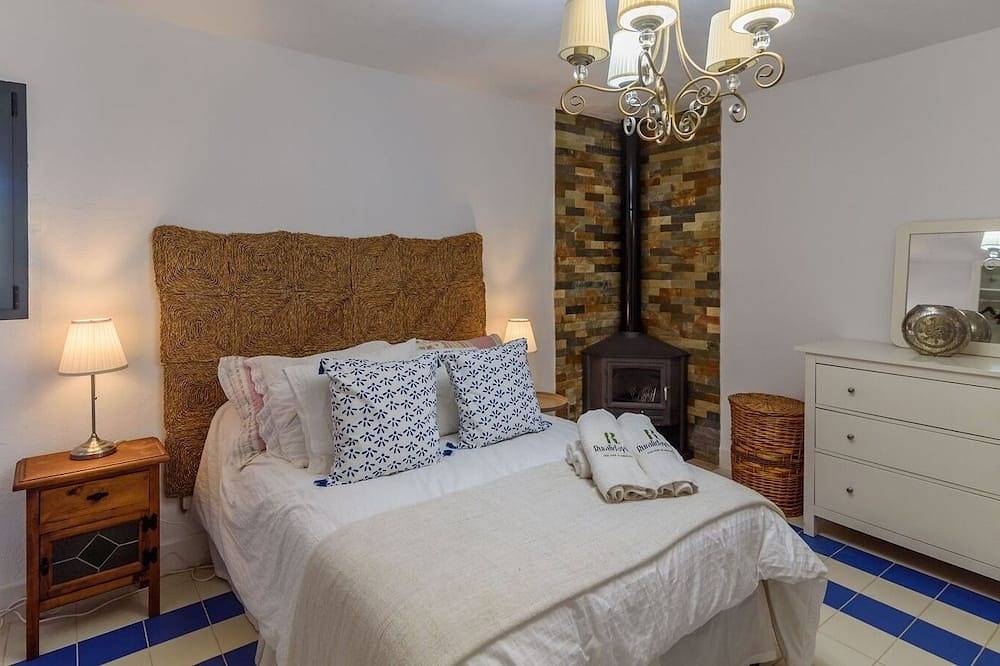Casa Trigueros Alozaina by Ruralidays in Alozaina, Sierra de las Nieves