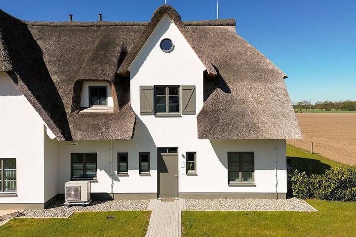 Cottage für 8 Personen, mit Garten und Sauna sowie Terrasse, mit Haustier