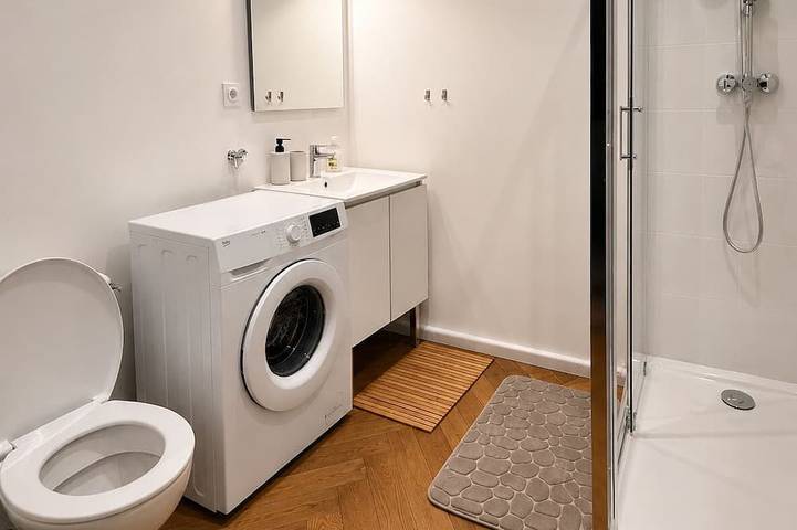 Appartement entier, Élégant haussmannien rénové – Hôtel de Ville in Saint-Étienne, Loire