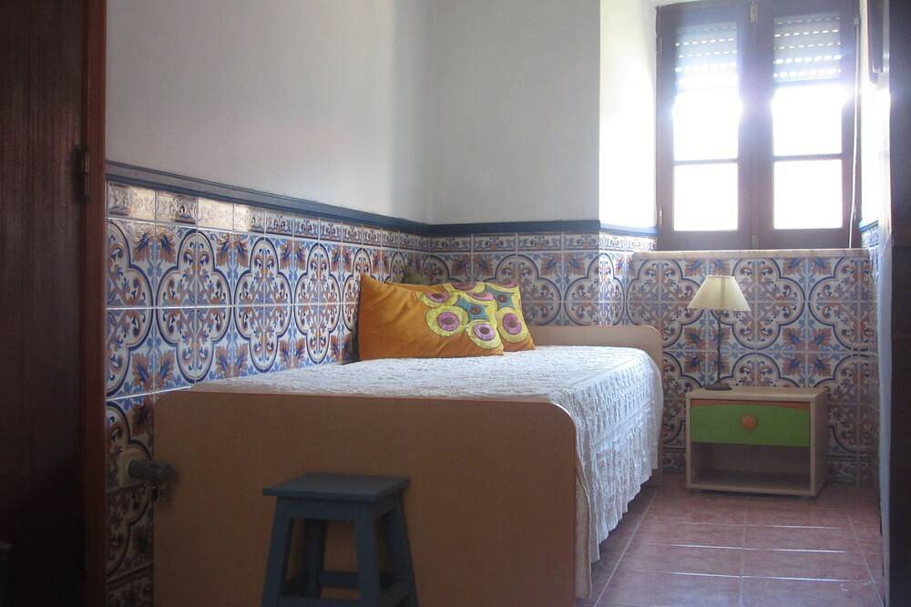 Casa Eira do Povo1 in Coimbra, Coimbra District