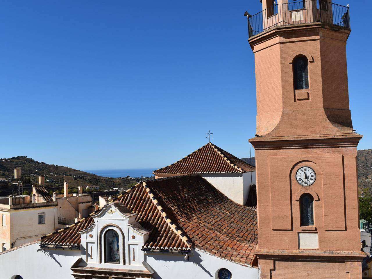 Ganze Wohnung, Zentral gelegene Wohnung in Cómpeta, Málaga Provinz