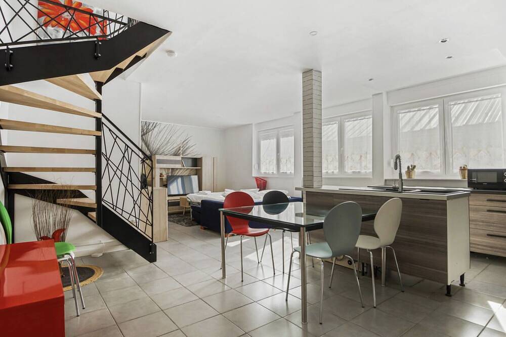 Appartement entier, Apart 2 Croix. in Croix (homonymie), Région de Lille