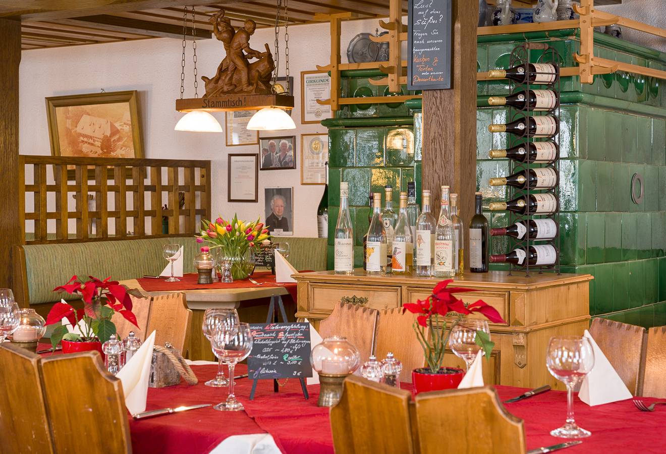 Hotel Schwarzwaldgasthof Zur Traube - Kleines Kutscherstüble im Stamm- und Gästehaus in Waldau (Hochschwarzwald), Titisee-Neustadt