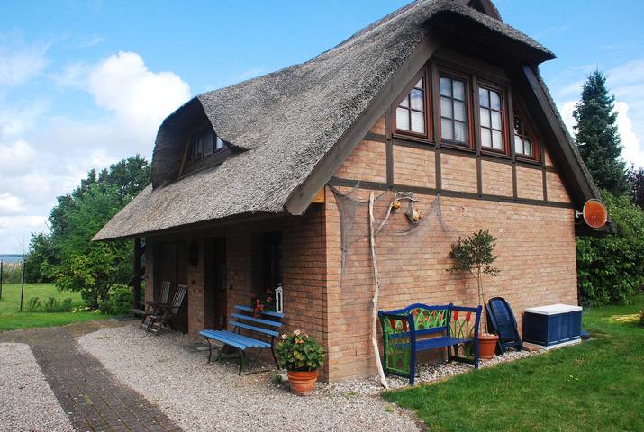 Ferienwohnung für 2 Personen, mit Ausblick und Garten sowie Terrasse in Fuhlendorf - 3