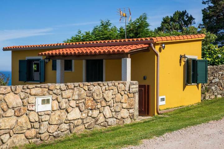 Apartamento para 3 personas, con jardín y vistas en Oia (Pontevedra)