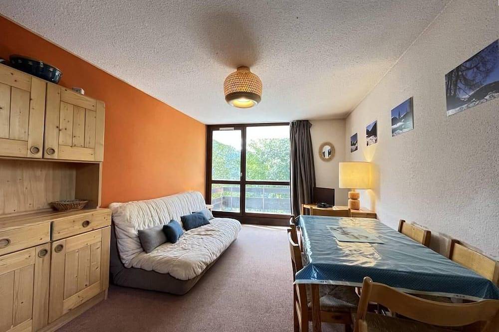 Apartamento entero, A 30m de las pistas de esquí, 1.o piso, balcón, tv, local para esquís, 40m², Peisey-Vallandry in Parque Nacional de Vanoise