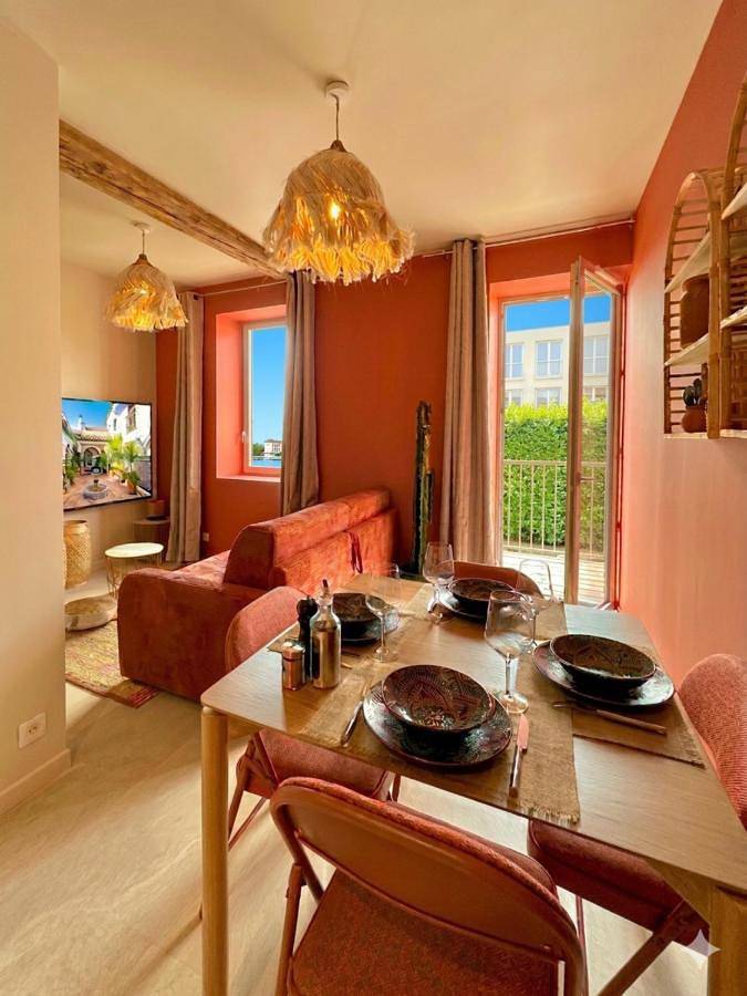 Gîte pour 4 personnes, avec balcon et vue à Saint-Laurent-sur-Saône
