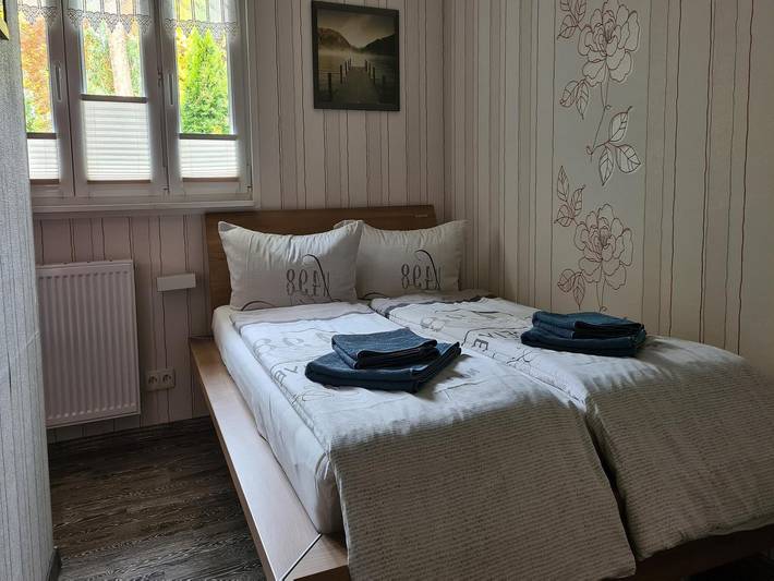 Ferienhaus für 2 Personen, mit Terrasse und Pool in Brandenburg - 4