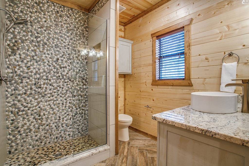 Log Cabin for 10 Guests in Hochatown, Broken Bow Lake