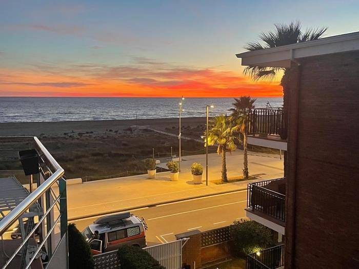 Apartamento para 2 personas, con Vistas al mar y Balcón en Costa del Garraf