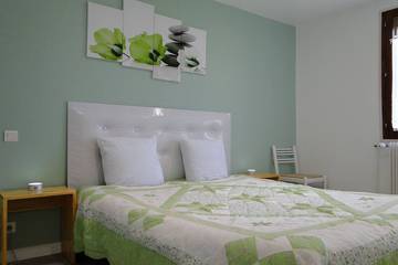 Gîte pour 3 Personnes dans Foncine-le-Haut, Parc naturel régional du Haut-Jura, Photo 1