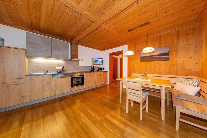 Ferienwohnung für 2 Personen, mit Balkon und Ausblick in Krün - 4