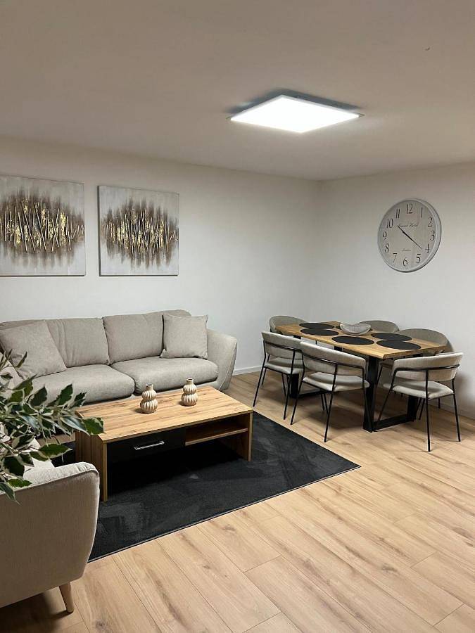 Ferienwohnung für 5 Personen, mit Balkon und Ausblick