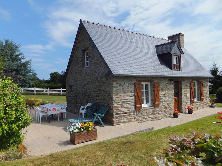 Gîte pour 6 personnes, avec terrasse et jardin à Sainte-Marie-Laumont