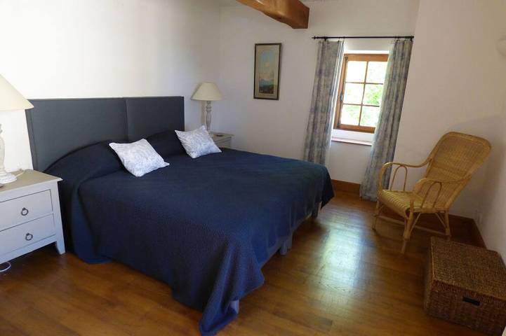 Gîte pour 6 personnes, avec jardin et terrasse à Gazaupouy - 2