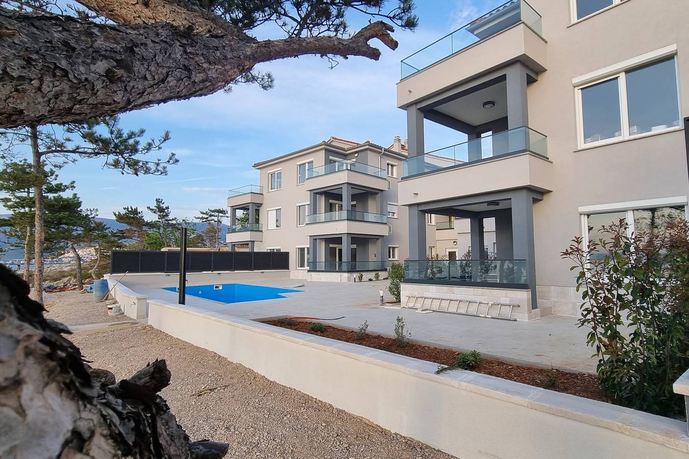 Ganze Wohnung, 1-Zimmer-Ferienwohnung mit Terrasse und Meerblick Silo, Krk A-21242-d in Silo (Krk), Krk