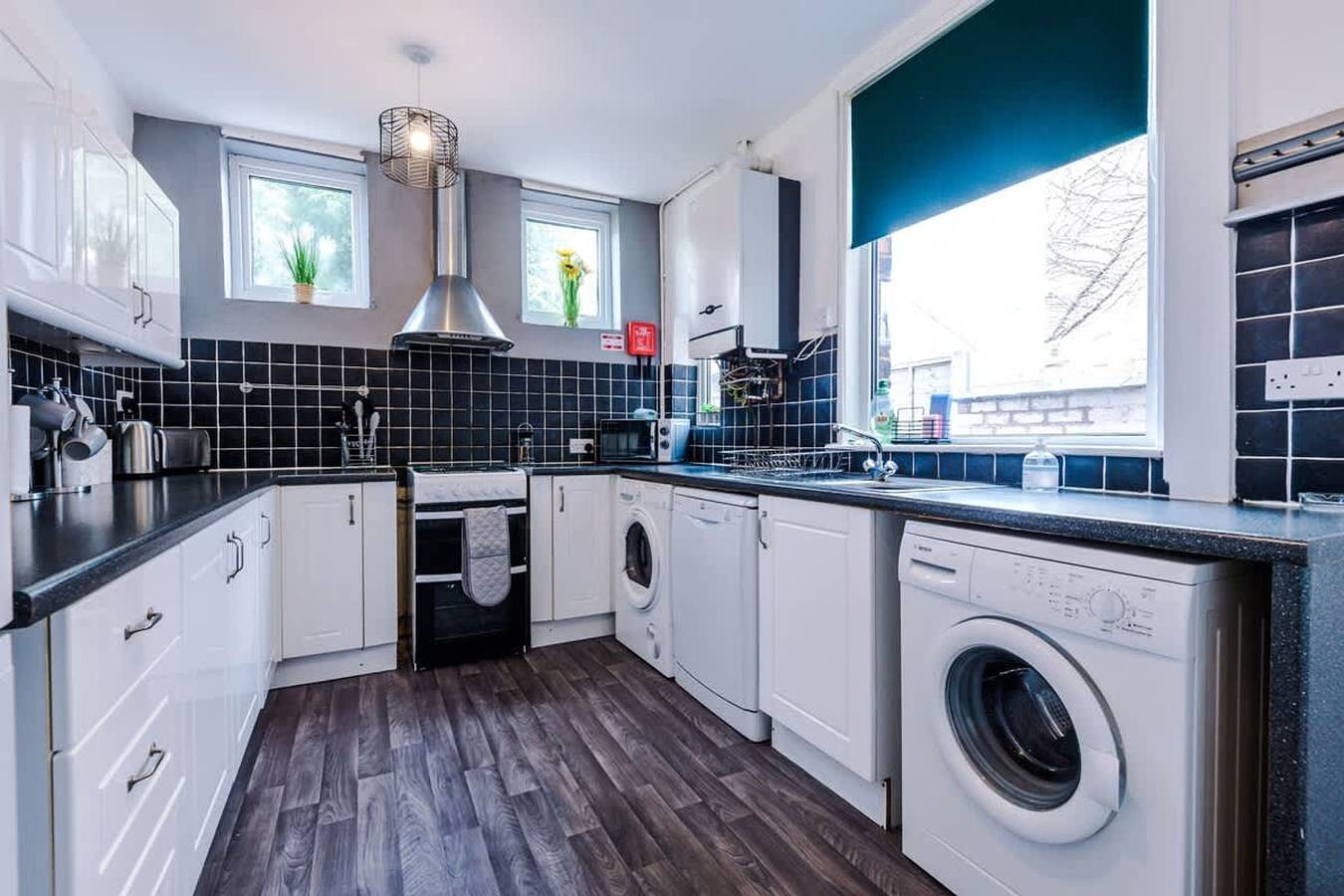 Entire apartment, Perfect for business   large groups  sleeps 8 in Crewe, Cheshire East