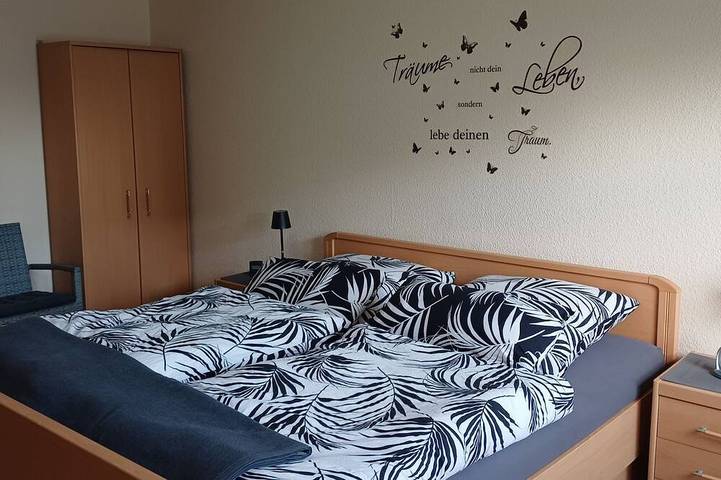 Ferienwohnung für 2 Personen, mit Balkon in Lindlar