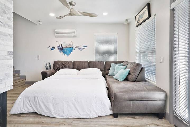 Vacation rental for 7 people, with balcony and hot tub, with pets in Big Bear Lake