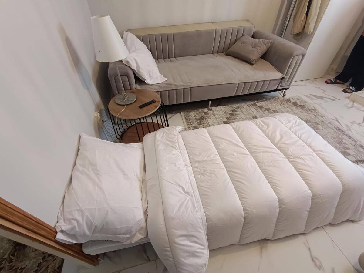 Appartement entier, One-Bedroom Apartment in Provins, Seine-et-Marne