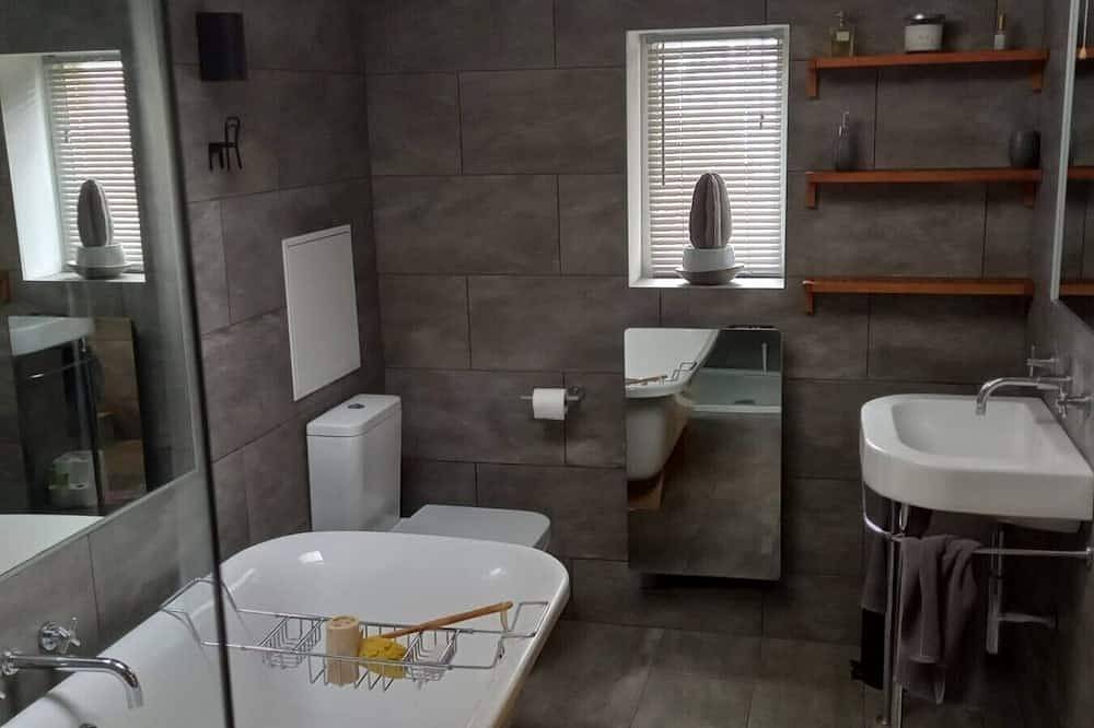 La Rêverie - 5-Star Luxury Home with Pool and Jacuzzi in Gouville-sur-Mer, Coutances und Umgebung