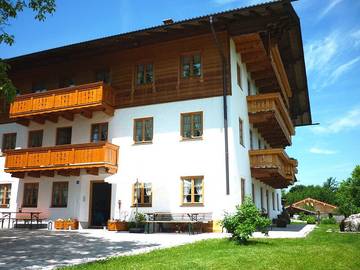 Bauernhaus für 5 Personen, mit Garten und Balkon, kinderfreundlich am Chiemsee