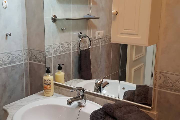 Ganze Wohnung, !Top Lage! Modernes Apartment Am Strand Mit Wunderschönem Meerblick! in Torrox Costa, Torrox