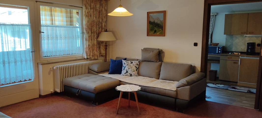 Ferienwohnung für 4 Personen, mit Balkon und Ausblick in Oberstdorf - 2