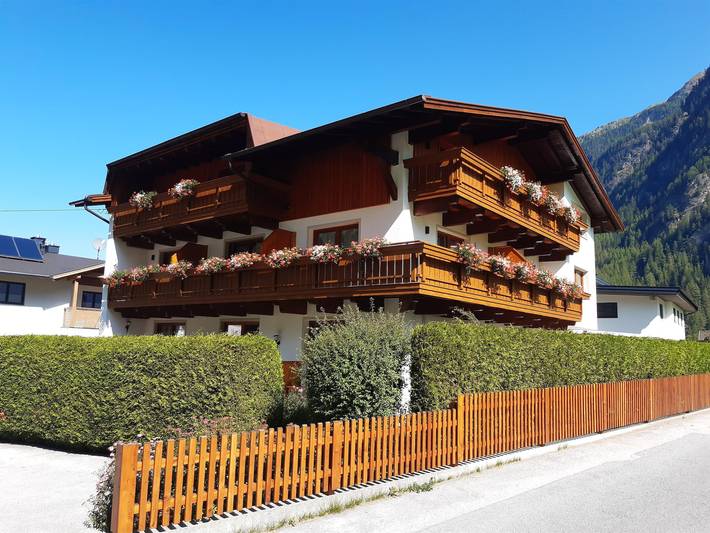 Bed and Breakfast für 4 Personen, mit Terrasse und Garten sowie Sauna - 1