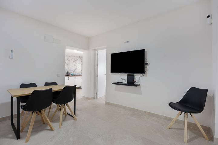 Casa de vacaciones 'Camposoto' con piscina privada, Wi-Fi y aire acondicionado in San Fernando, Costa de la Luz