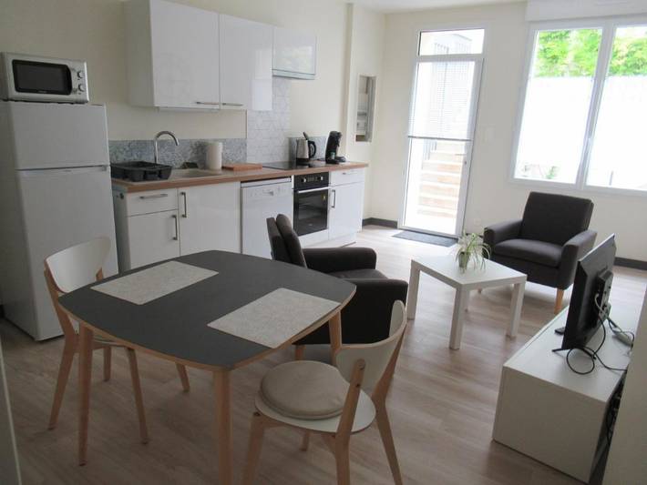 Gîte pour 2 personnes, avec vue dans Thermes Saujon - 3