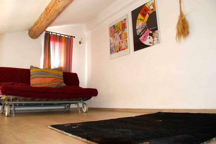 Gîte pour 4 personnes, avec terrasse dans Place aux Herbes - 4