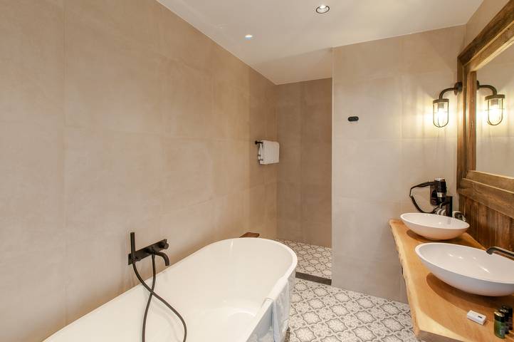 Oesterdam Resort — Suite Deluxe | 4 personen in Tholen, Nederlandse Noordzeekust