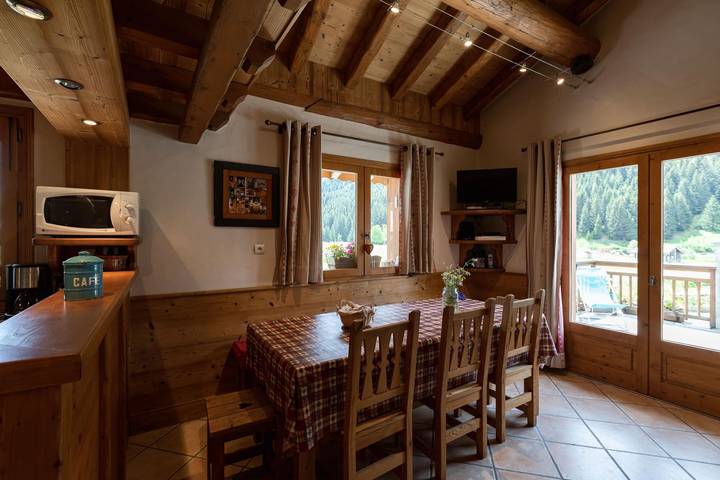 Gîte pour 6 personnes, avec terrasse à Champagny-en-Vanoise - 3