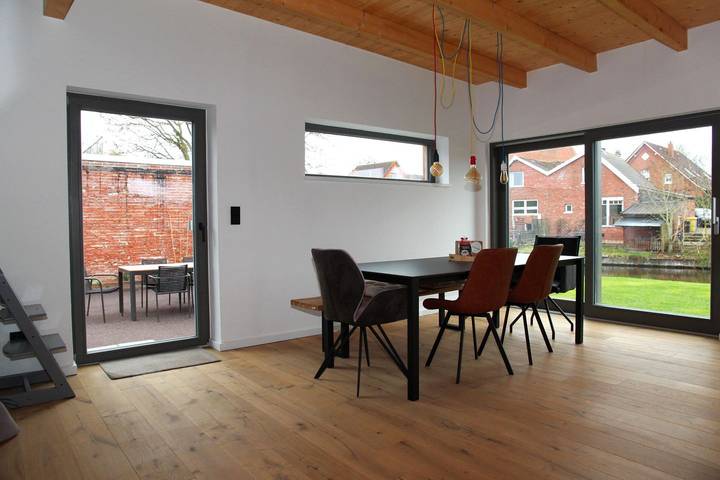 Ferienhaus für 7 Personen, mit Terrasse und Garten sowie Ausblick in Emden - 4
