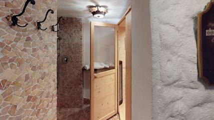 Hut for 6 People in Reichenau (Austria), Carinthia, Photo 4