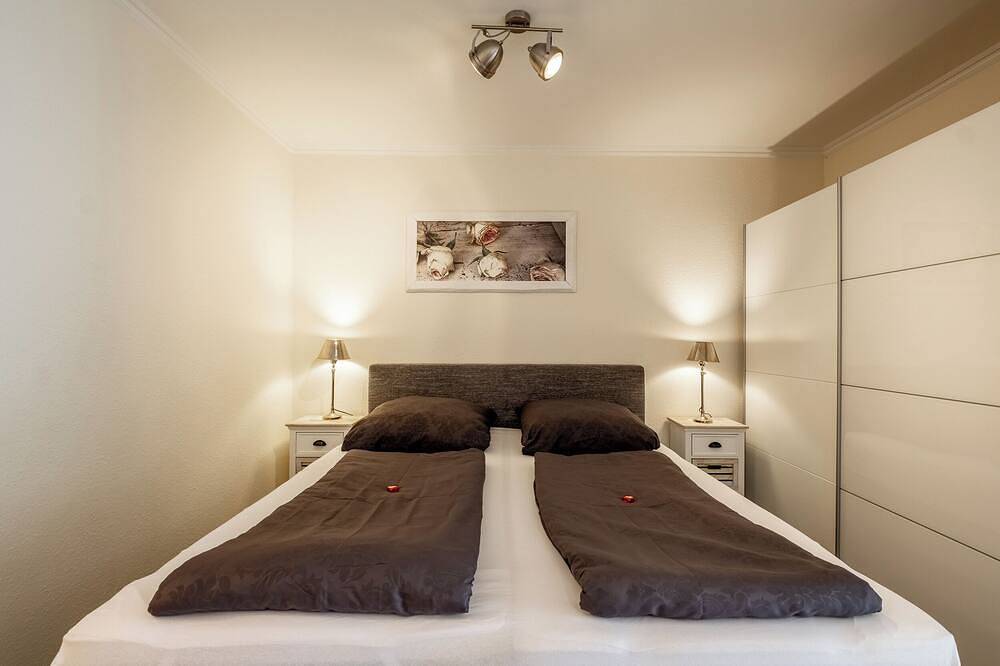 Ganze Wohnung, Moderne Ferienwohnung Krake 2.0 mit Wlan und Nähe zum Strand in Grömitz in Grömitz, Ostholstein