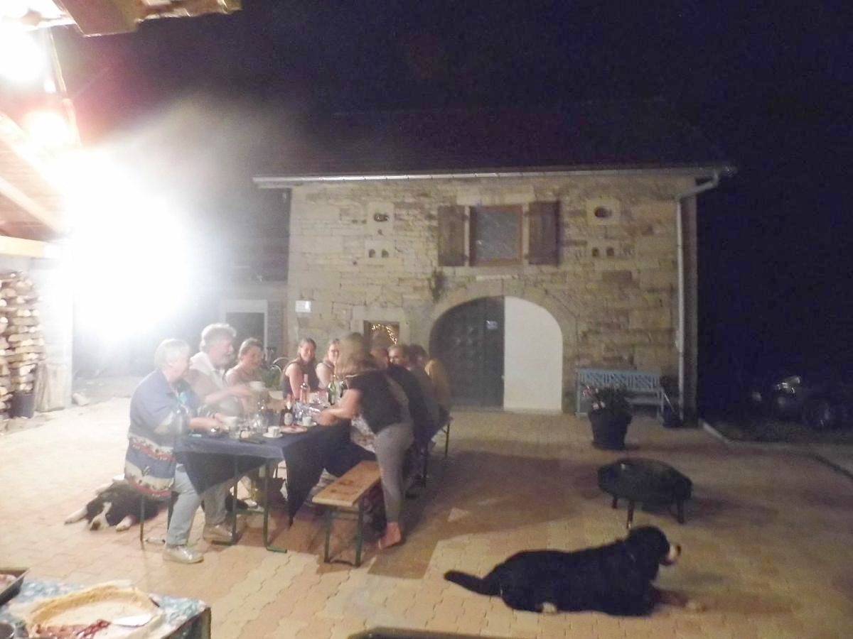 Maison d’hôte pour 4 personnes avec jacuzzi in Xertigny, Région d'Épinal