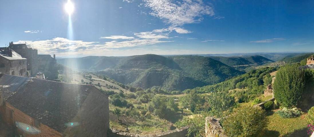 Location de vacances pour 4 personnes, avec balcon et vue à Castelnau-Pégayrols - 4