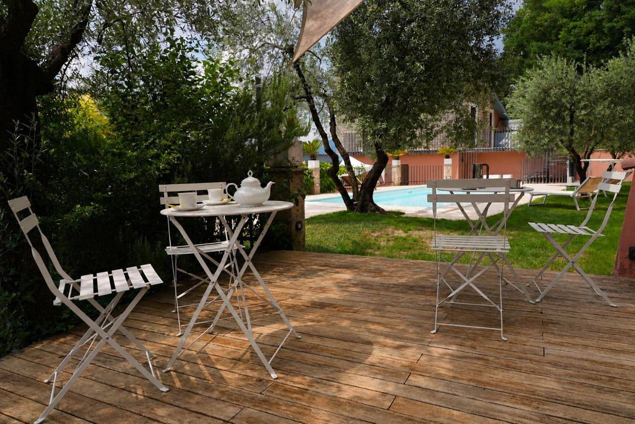 Villino con piscina in Terni, Terni Provinz