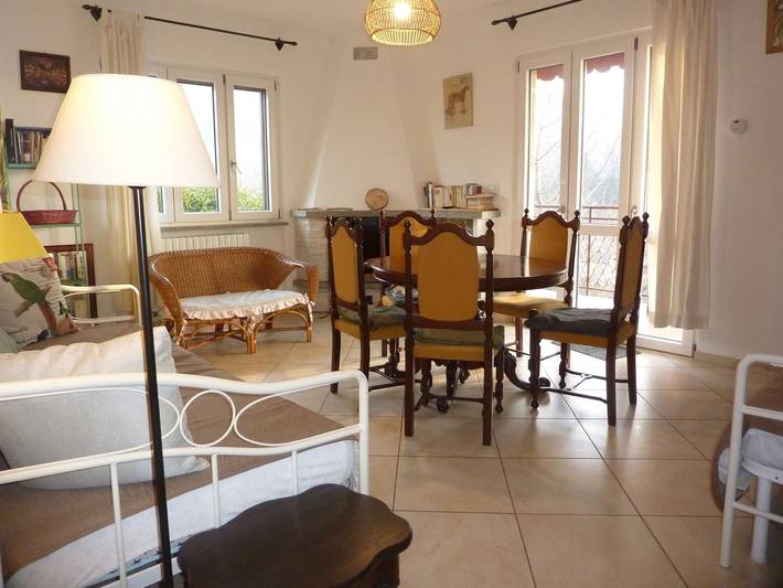 Ferienwohnung für 6 Personen, mit Balkon und Garten in Porto Valtravaglia - 2