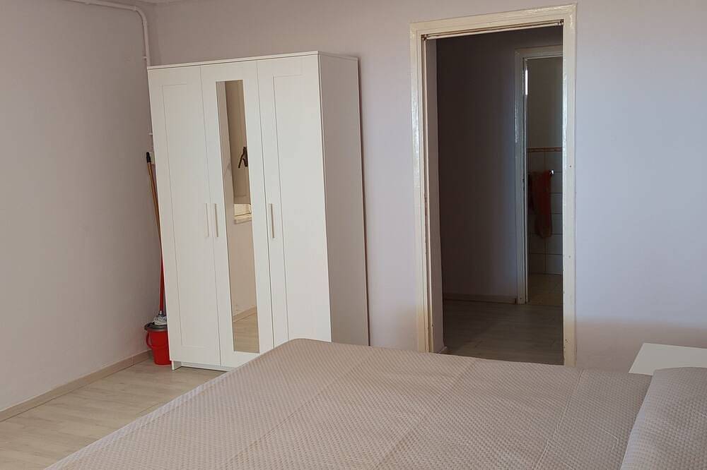 2 Bedroom Property in Porto Empedocle in Punta Grande (Sicily), Porto Empedocle