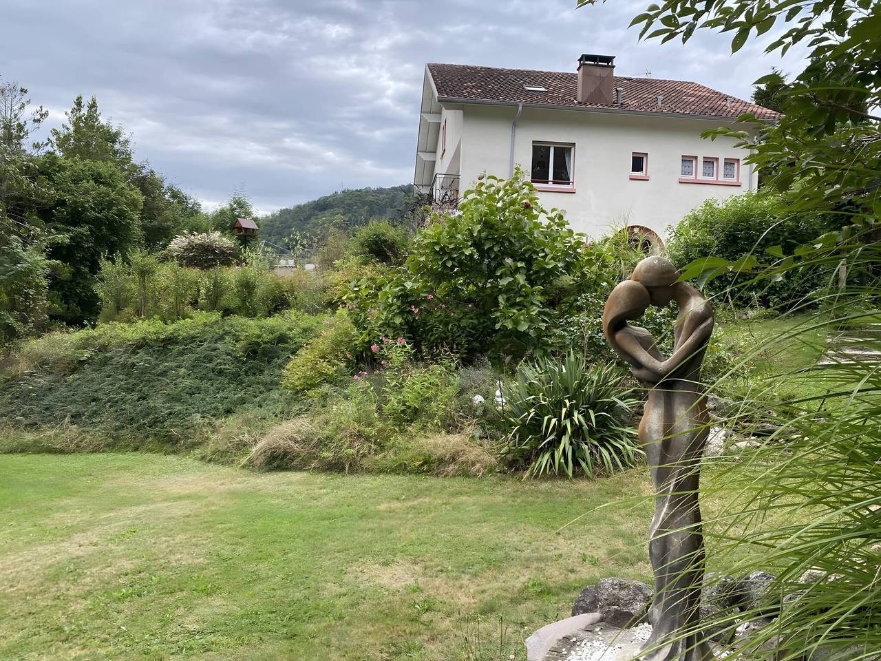 Bed & Breakfast 'Chambre A - Villa Sportive' met bergzicht, gedeeld terras en wifi in Cornimont , Parc naturel régional des Ballons des Vosges