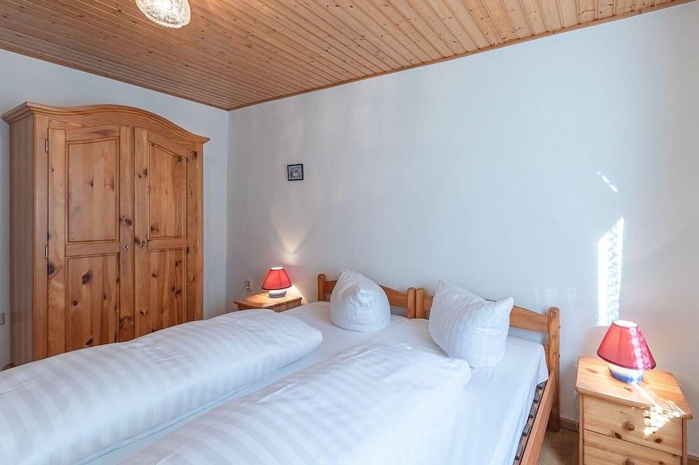 Ferienhaus Luett Huus in Lärz, Müritz
