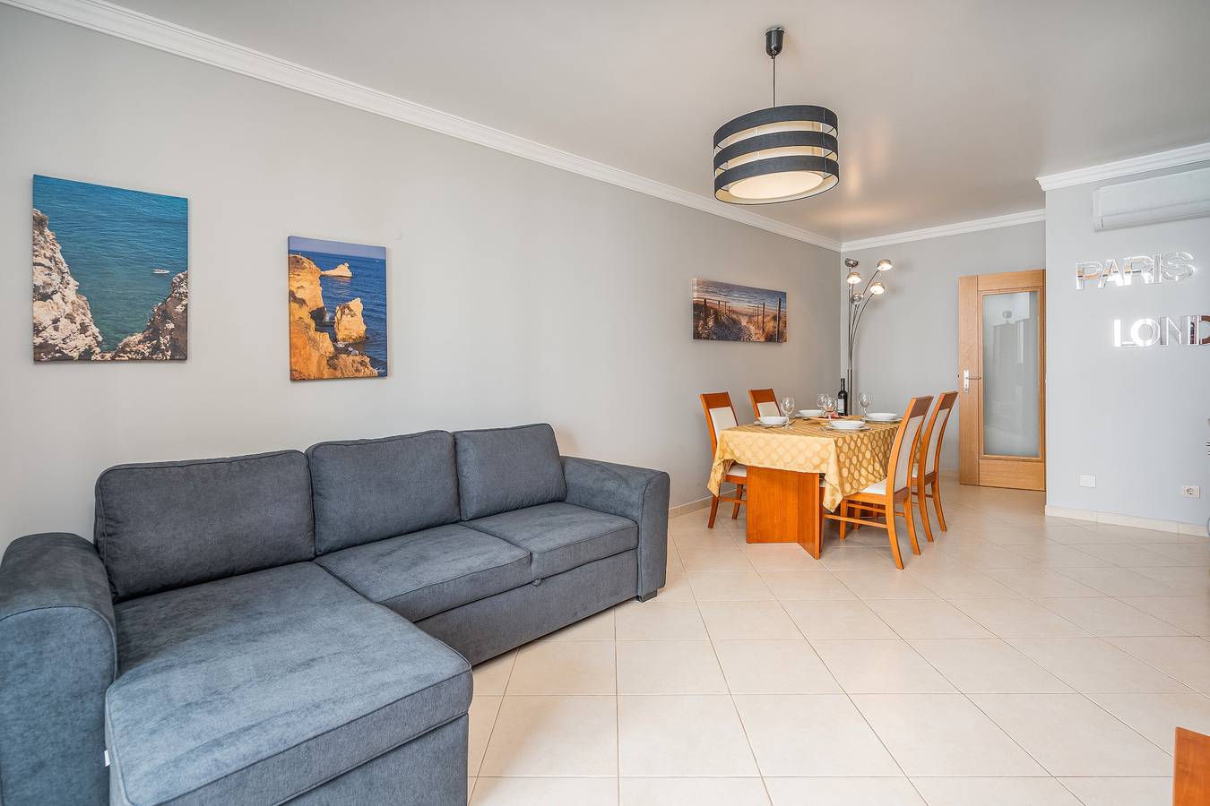 Entire apartment, Apartment 'My Dream' with Balcony, Wi-Fi and Air Conditioning in Armação de Pêra (costa), Faro District