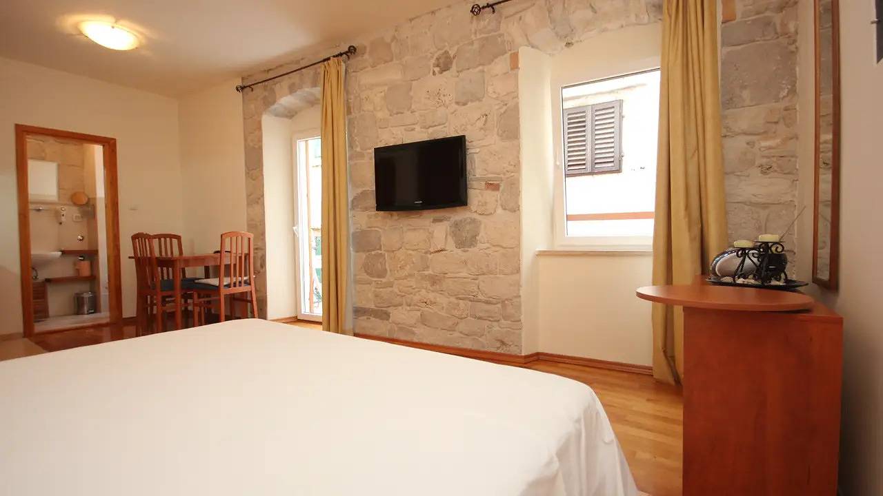 Helt studio, Studio für 3 Personen (21 m²) in Komiža in Komiza, Split-Dalmatia