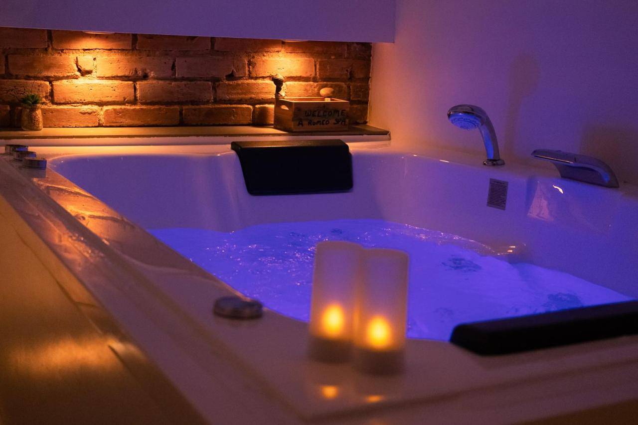 Appartement entier, Ô Roméo - Suite privée in Fougères, Fougères-Vitré